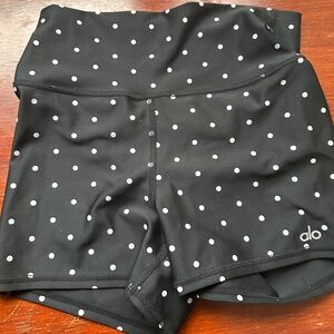 Alo yoga small shorts